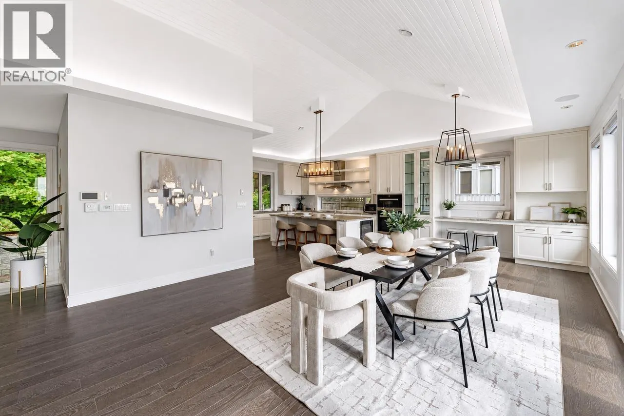4816 SKYLINE DRIVE