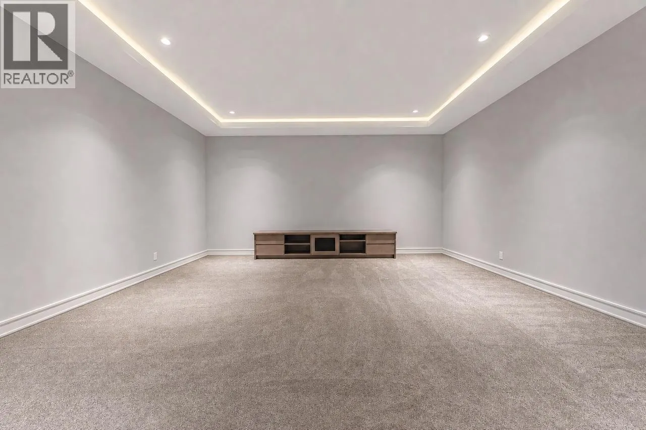 4816 SKYLINE DRIVE
