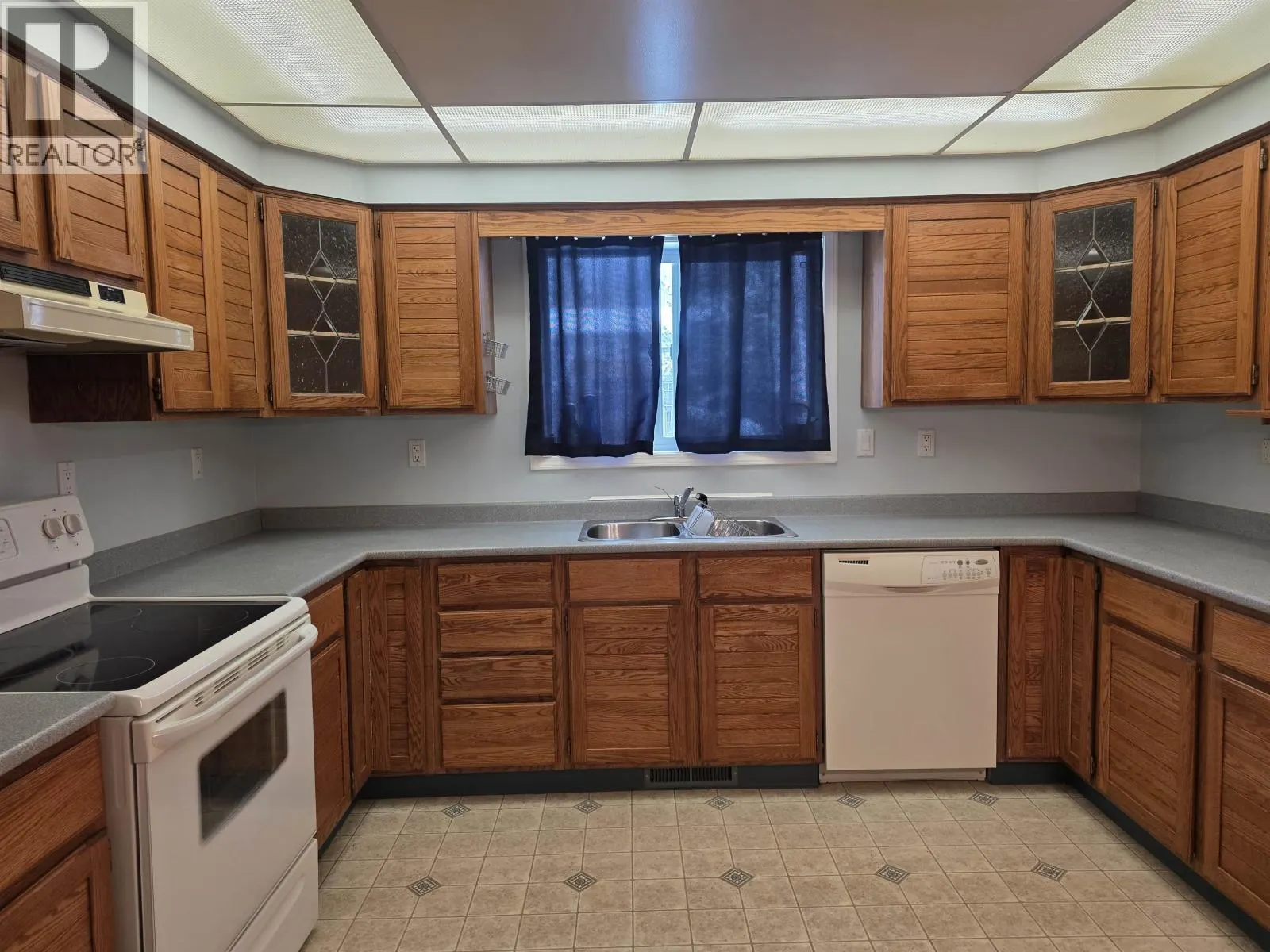 1940 NADINA PLACE