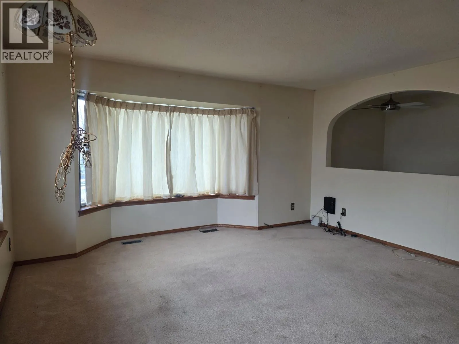 1940 NADINA PLACE