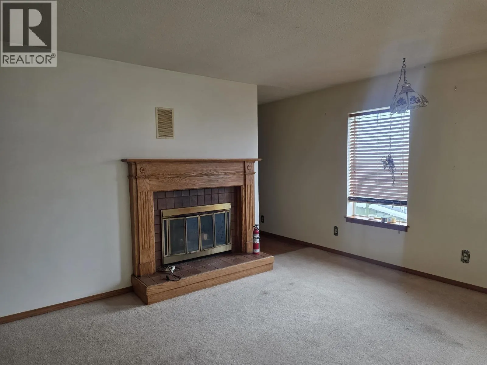 1940 NADINA PLACE
