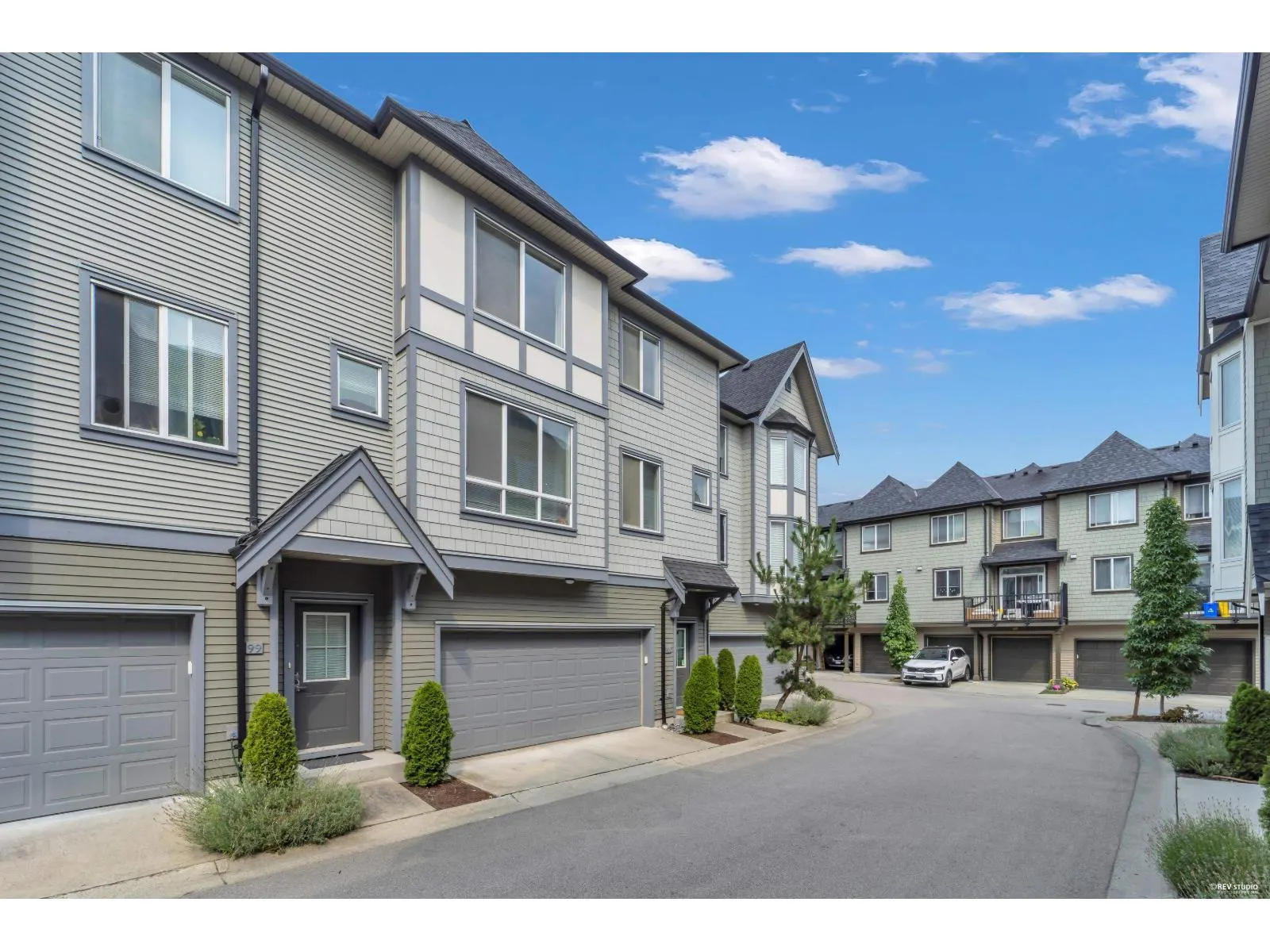 100 8138 204 STREET
