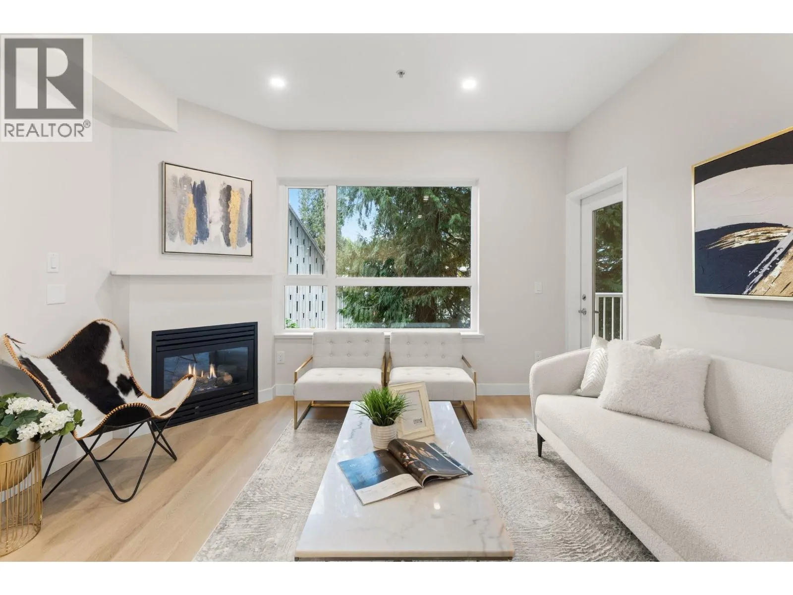 206 3151 CONNAUGHT CRESCENT