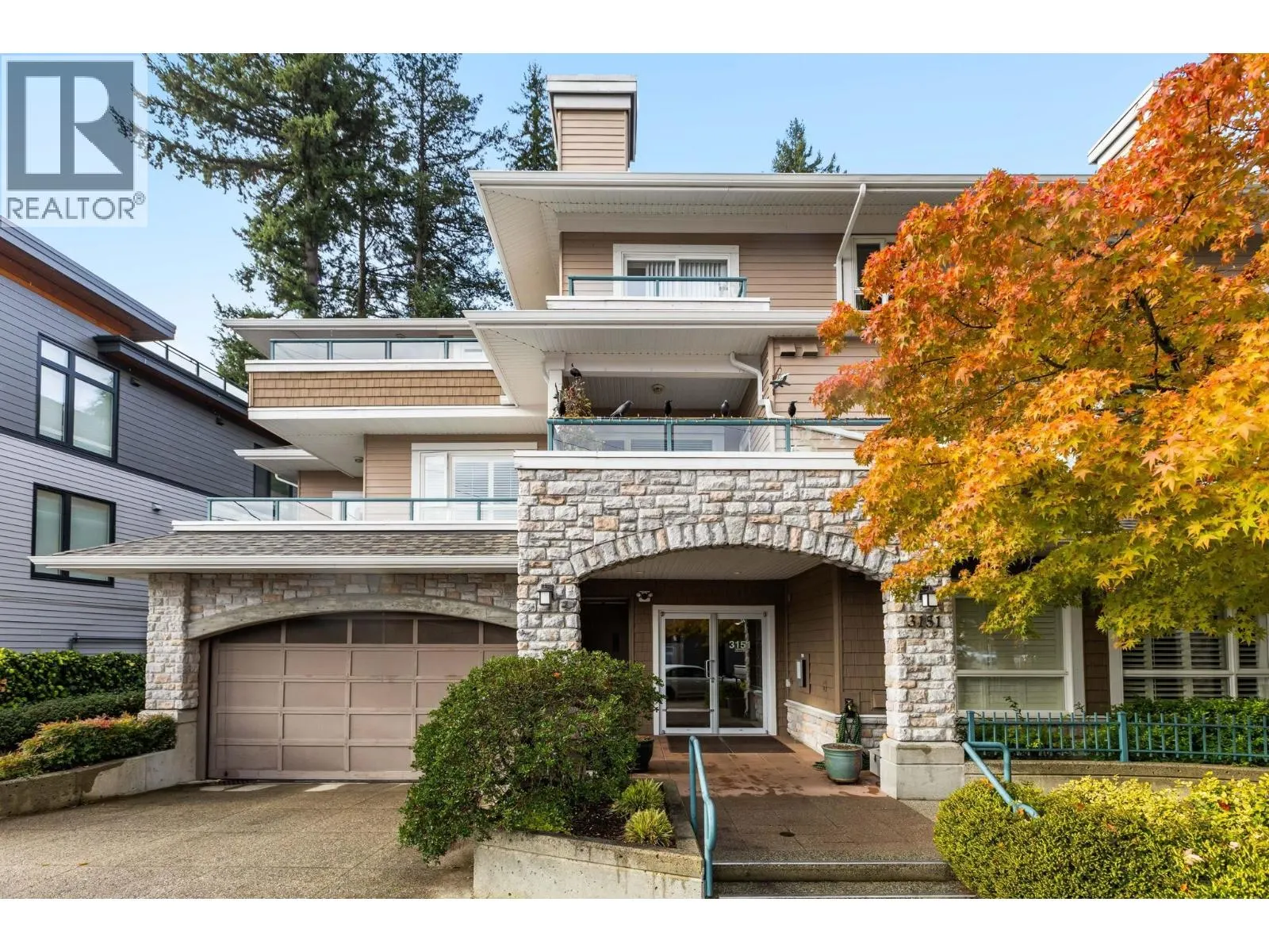 206 3151 CONNAUGHT CRESCENT