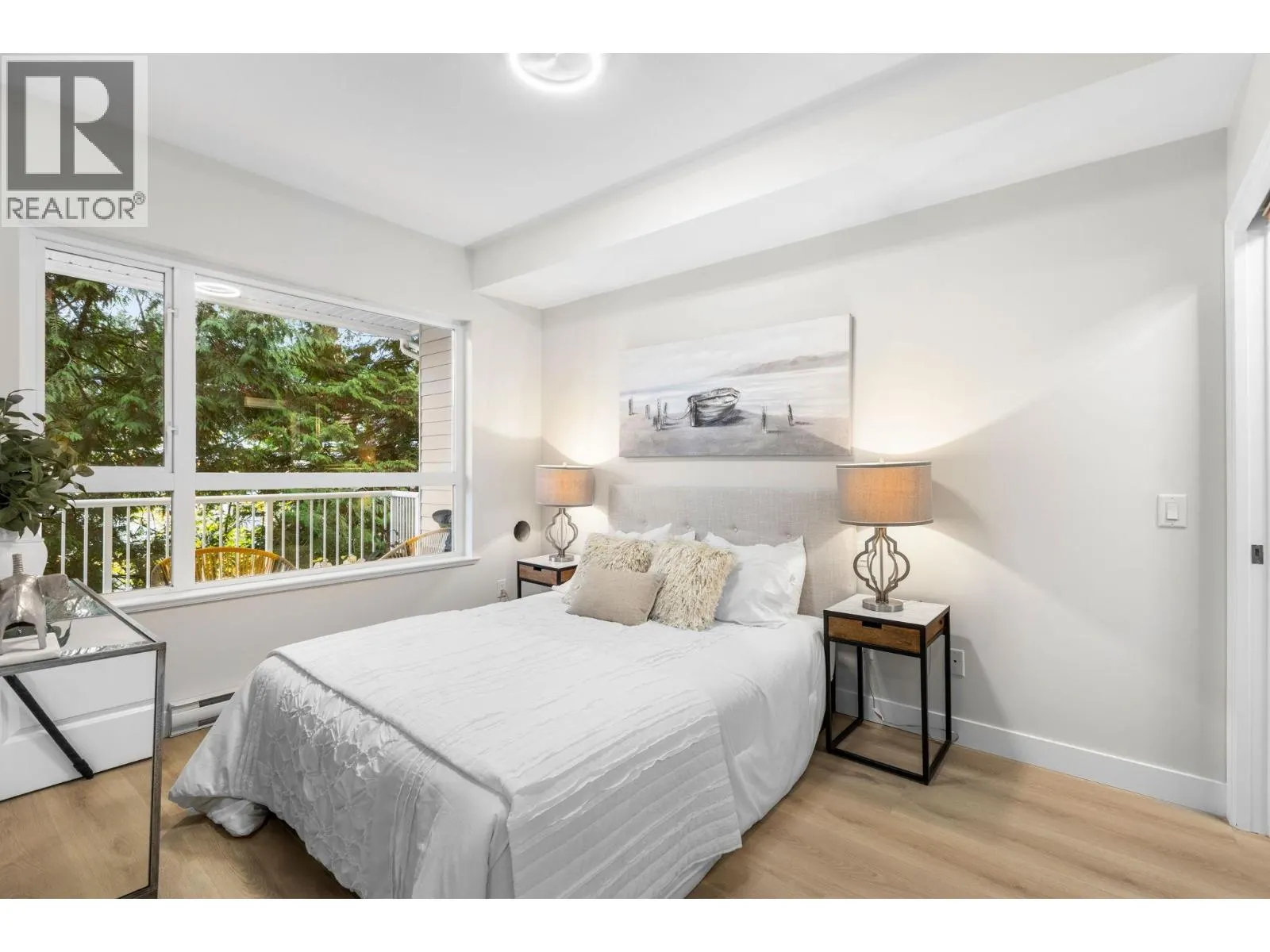 206 3151 CONNAUGHT CRESCENT