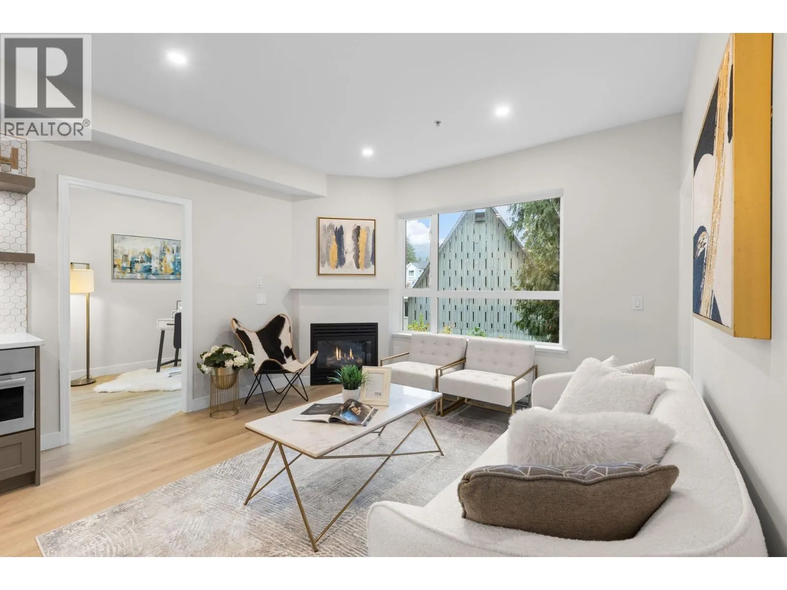 206 3151 CONNAUGHT CRESCENT