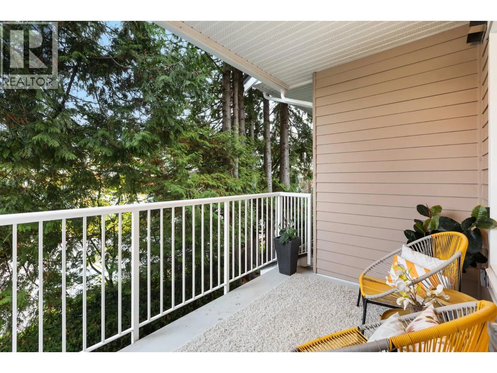 206 3151 CONNAUGHT CRESCENT