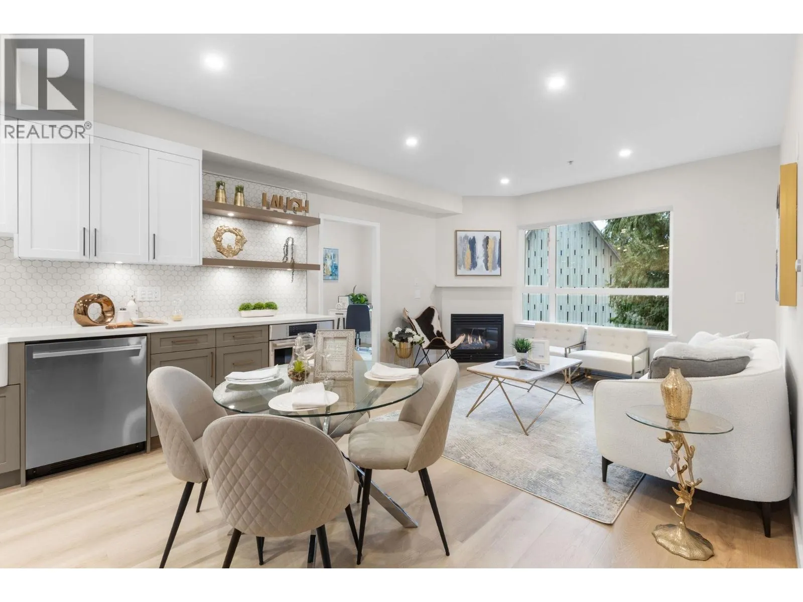 206 3151 CONNAUGHT CRESCENT