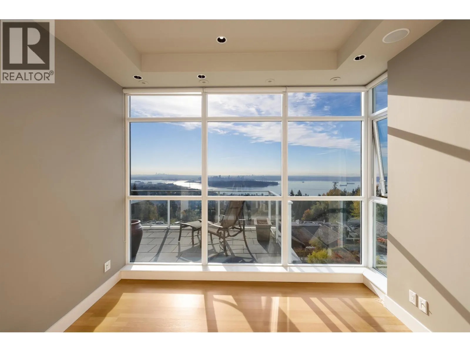 2200 CHIPPENDALE ROAD