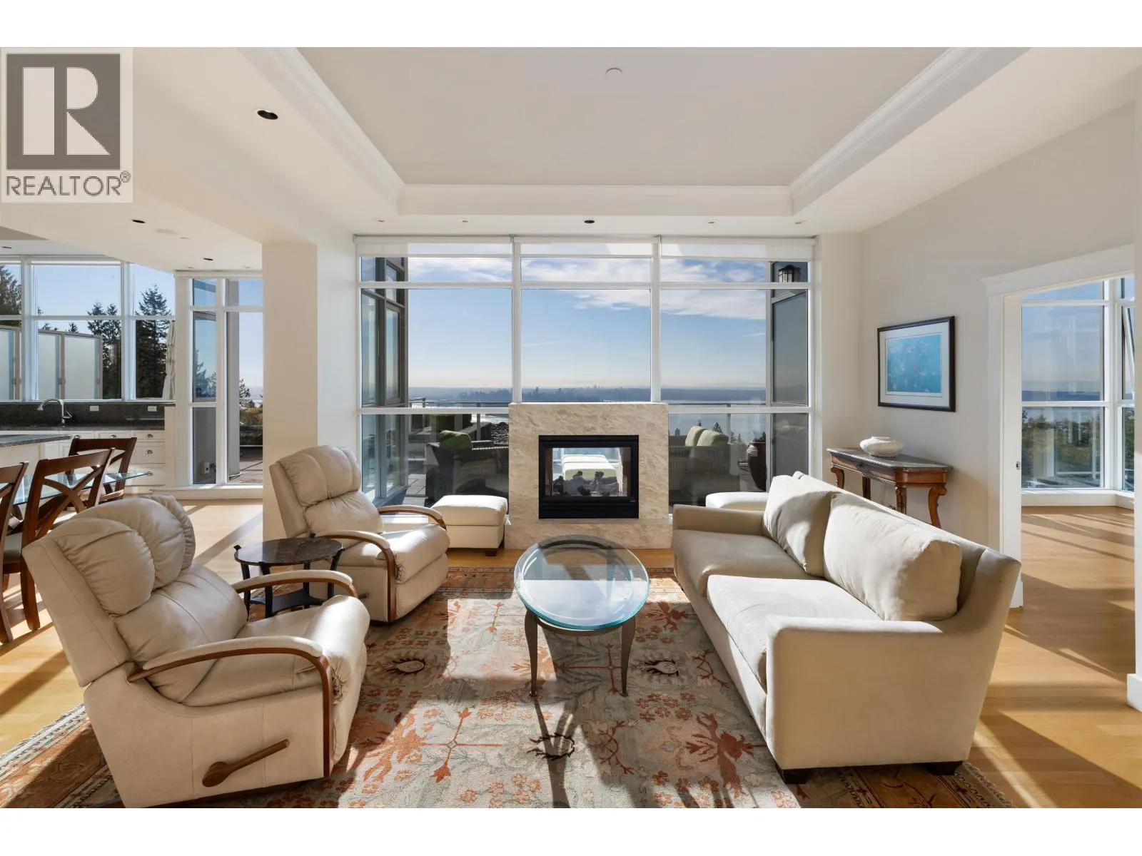 2200 CHIPPENDALE ROAD