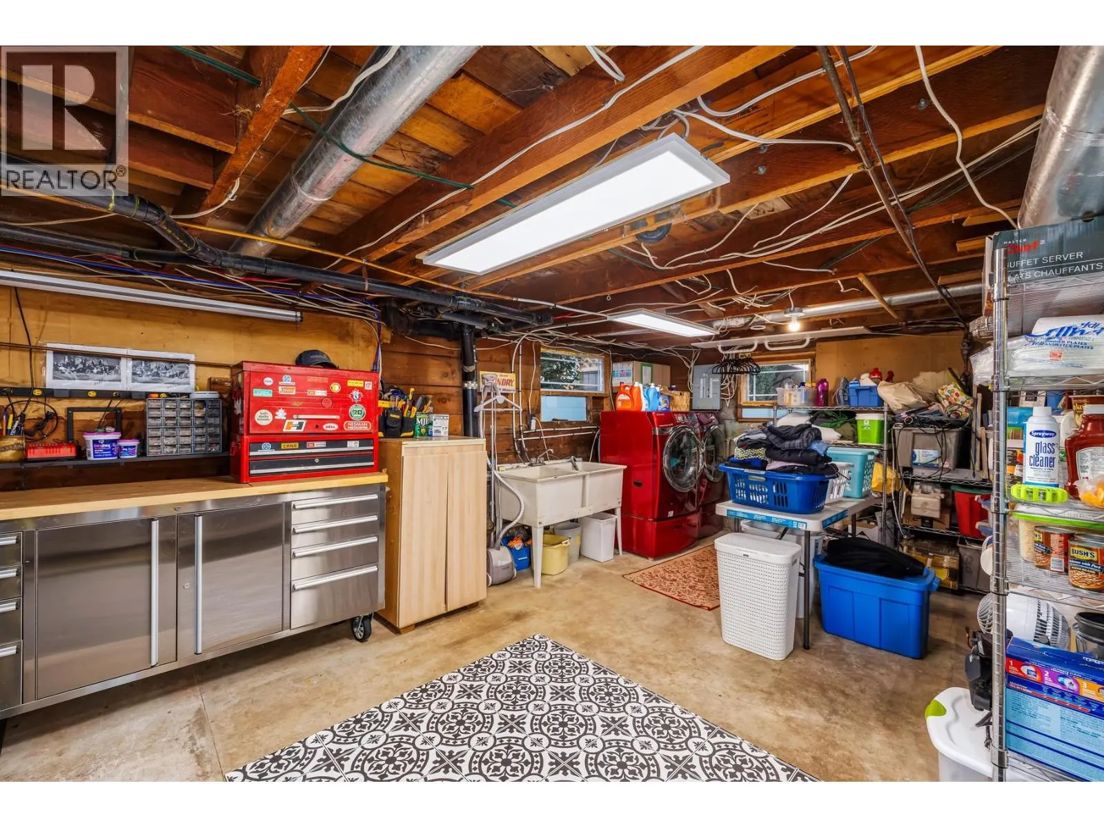 402 E 13TH STREET