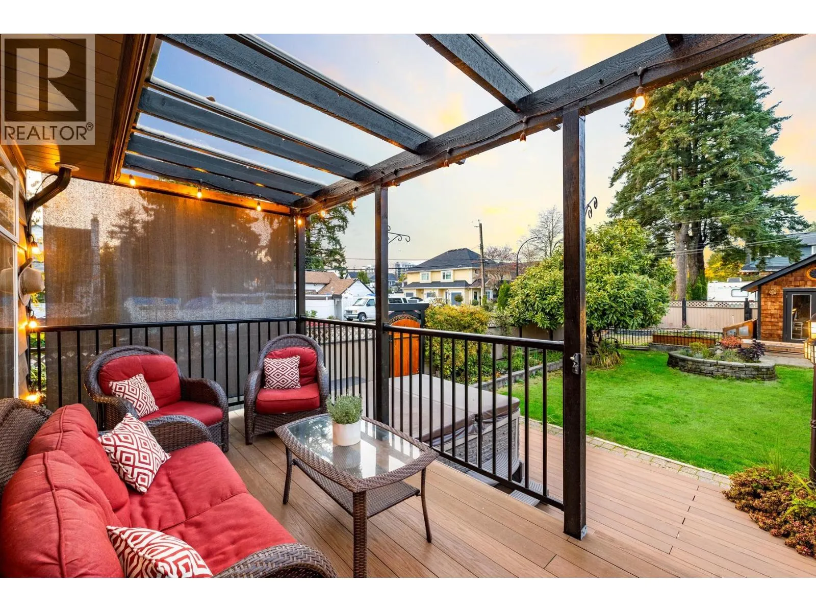 402 E 13TH STREET