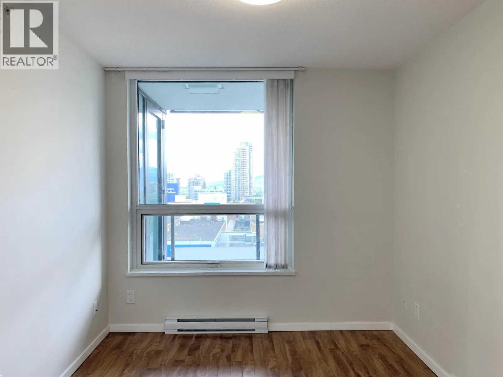 Apartment-6658 S DOW AVENUE