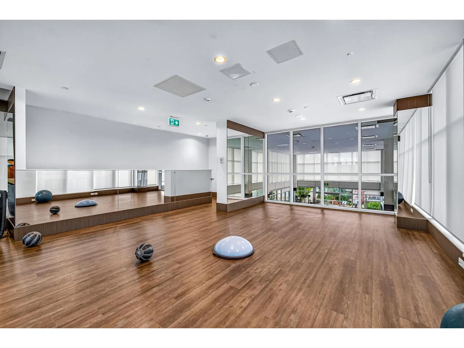 2604 13350 CENTRAL AVENUE