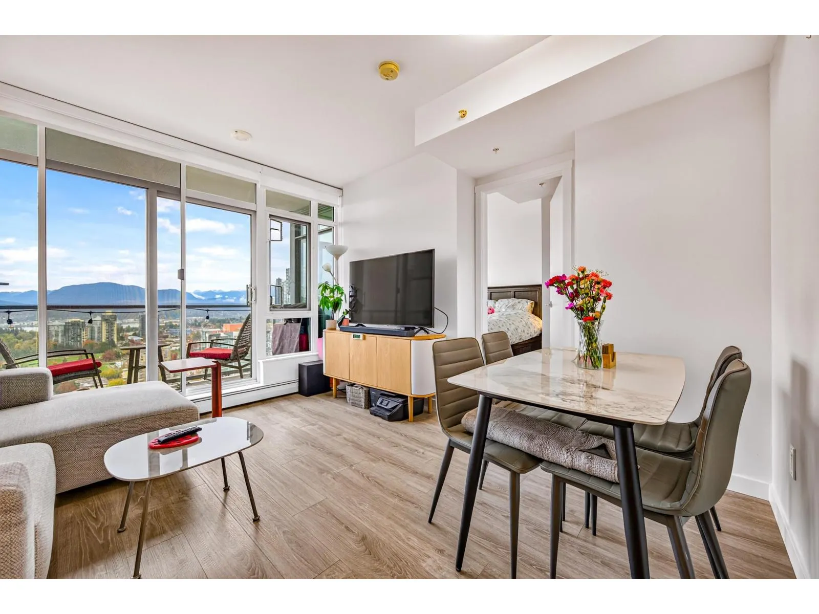 2604 13350 CENTRAL AVENUE