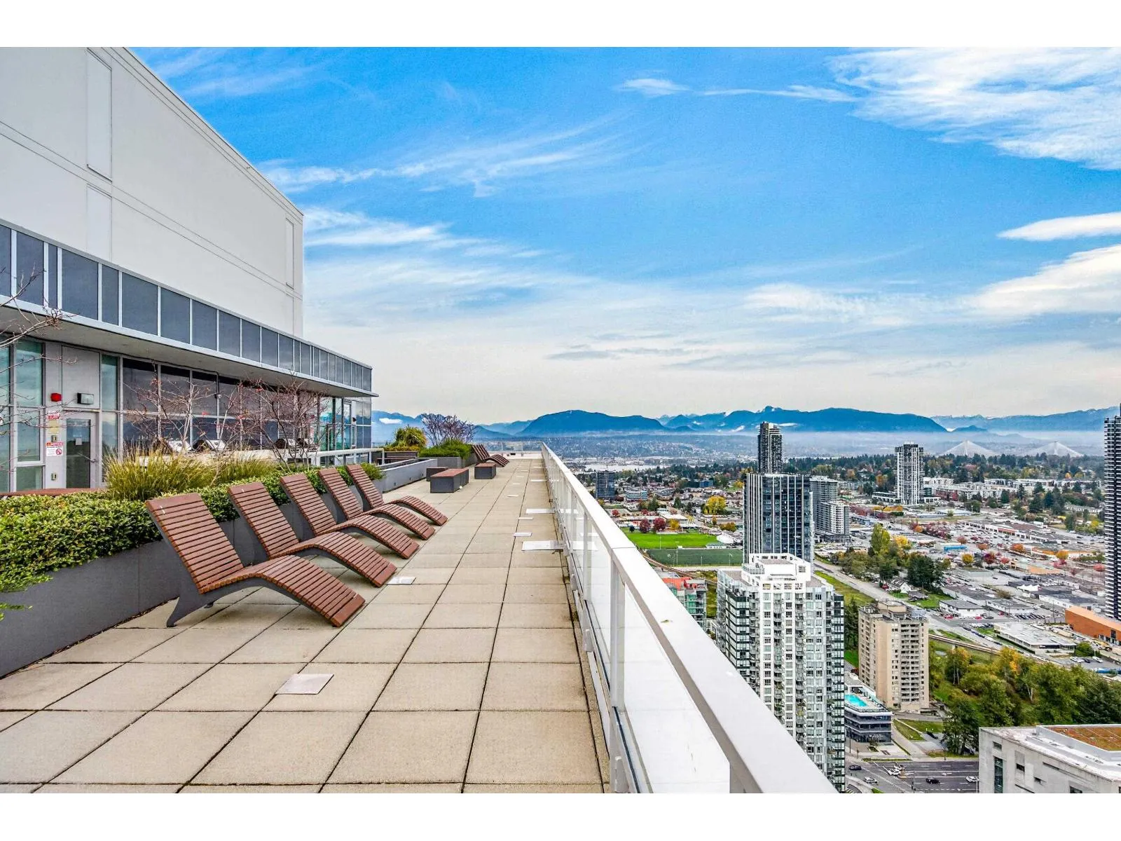 2604 13350 CENTRAL AVENUE