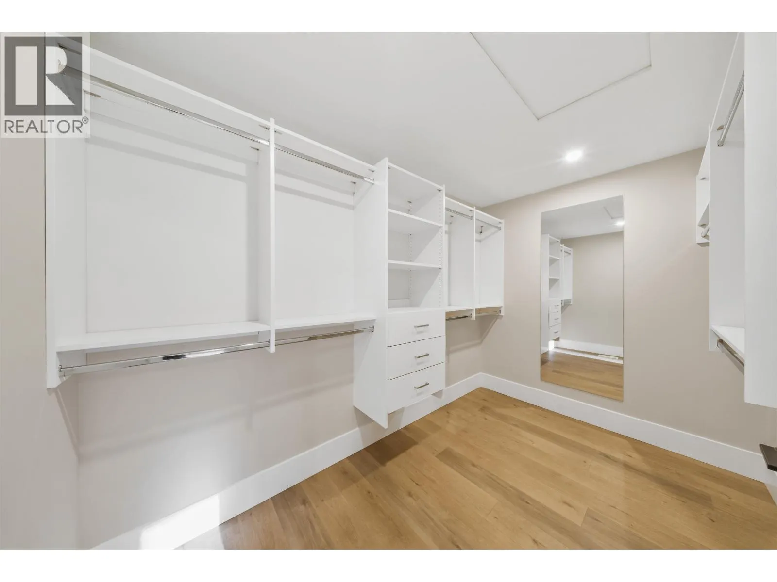 13544 BIRDTAIL DRIVE