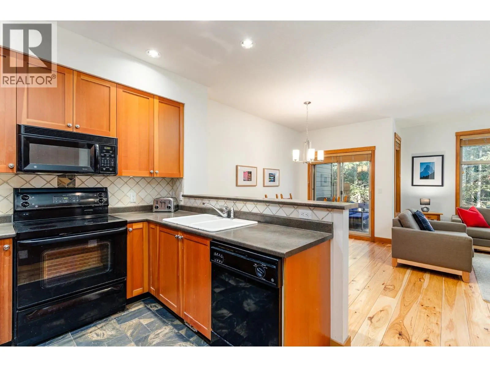 18 1530 TYNEBRIDGE LANE