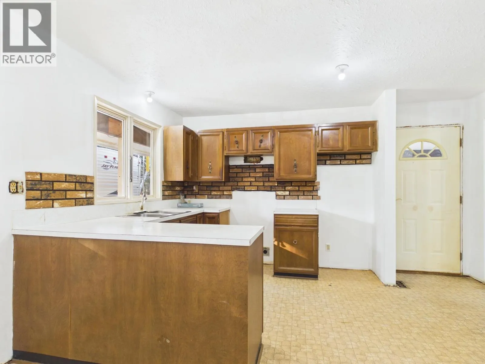 1389 FLETT ROAD