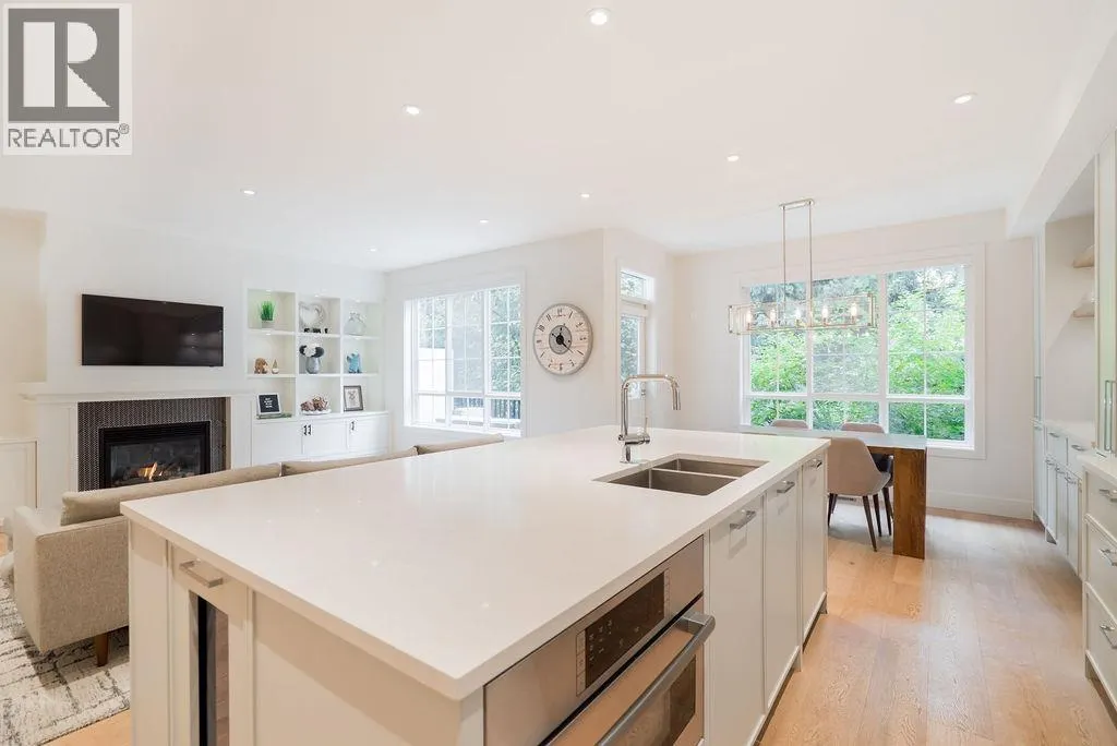 41 2200 PANORAMA DRIVE