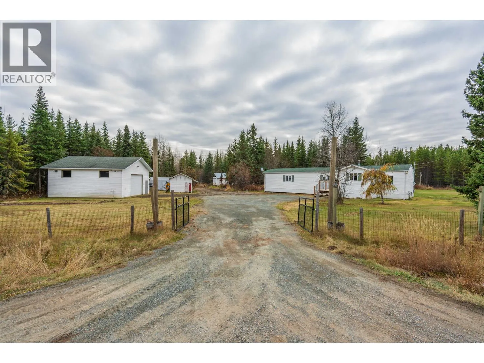 2695 MUERMANN ROAD