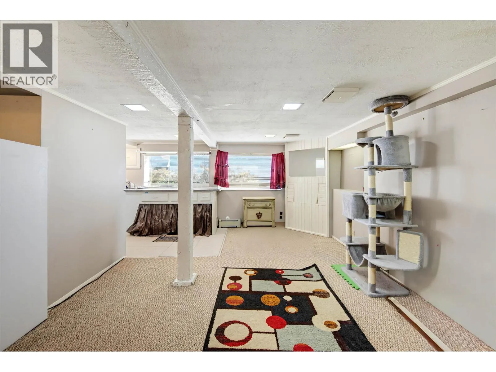7524 4TH STREET