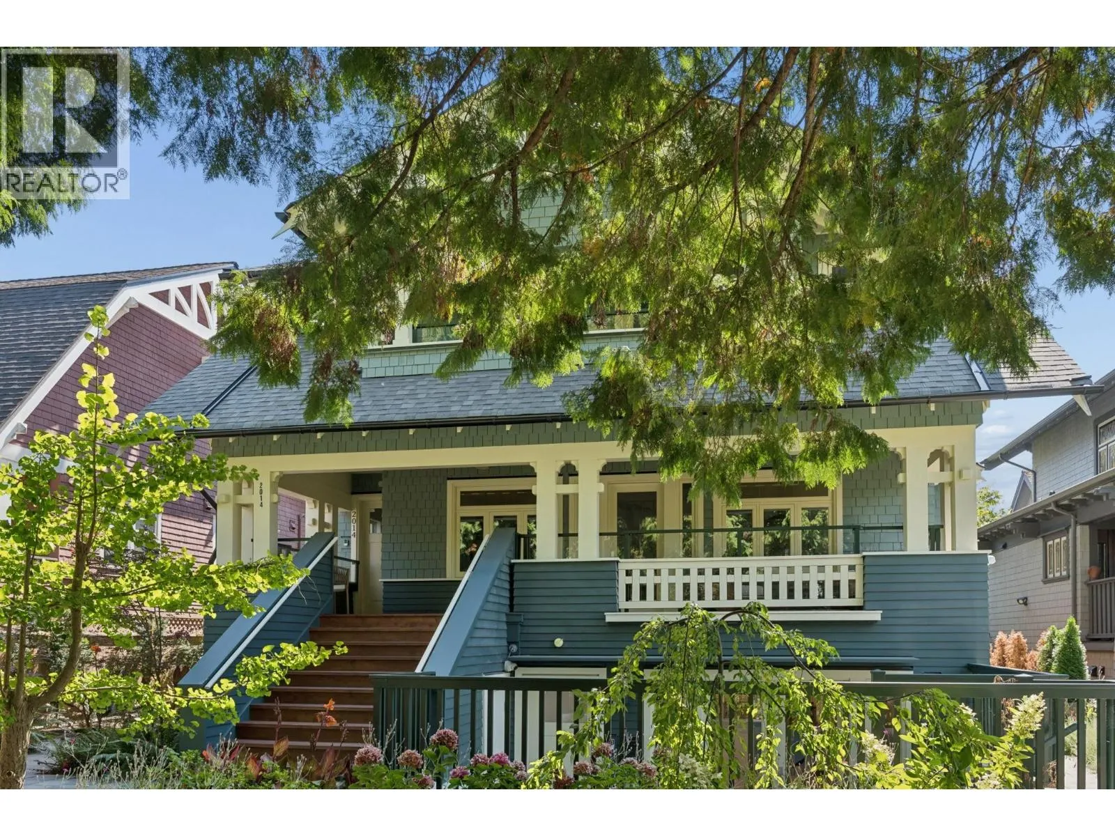 2012 W 15TH AVENUE