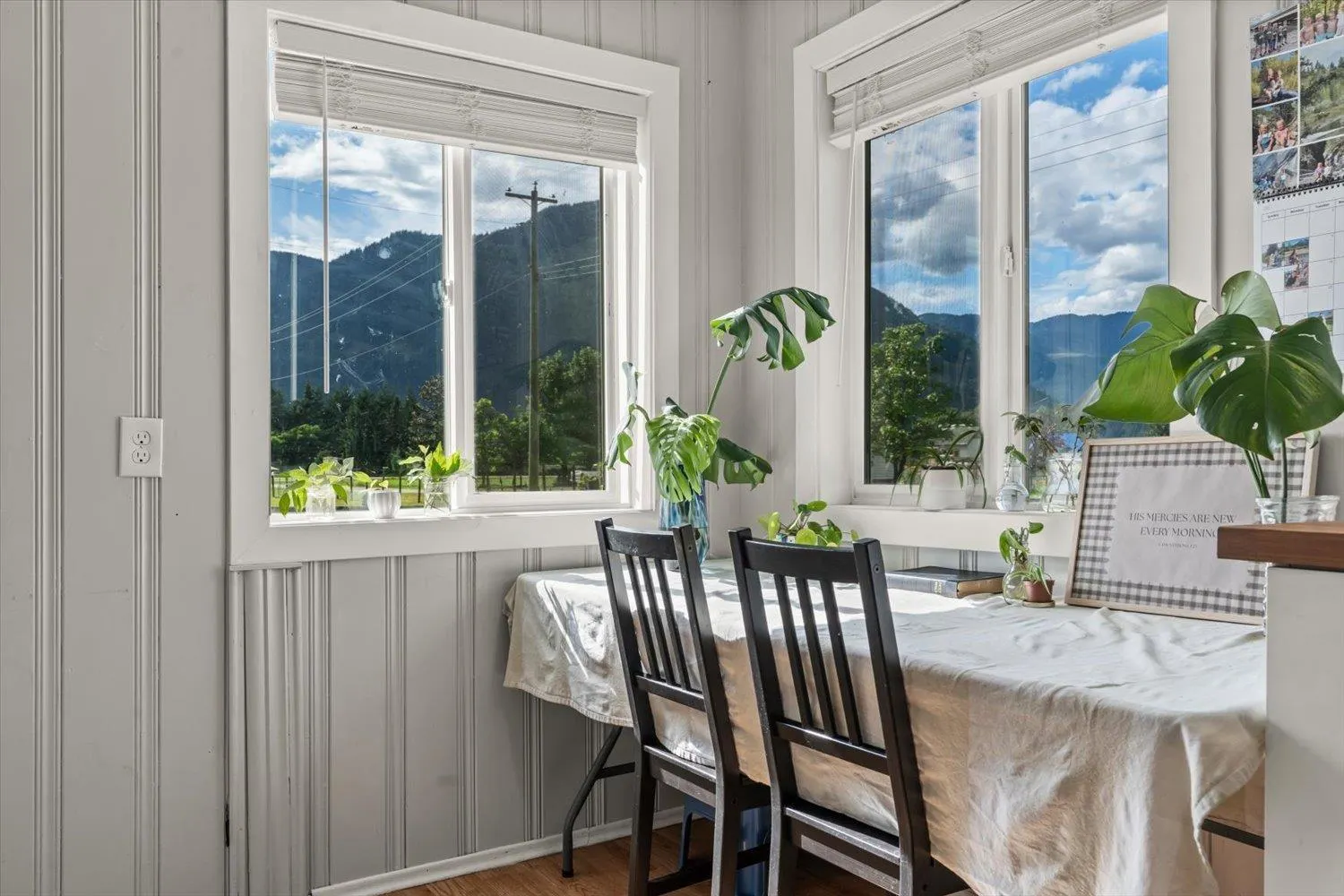 58458 MCKAY ROAD|Laidlaw