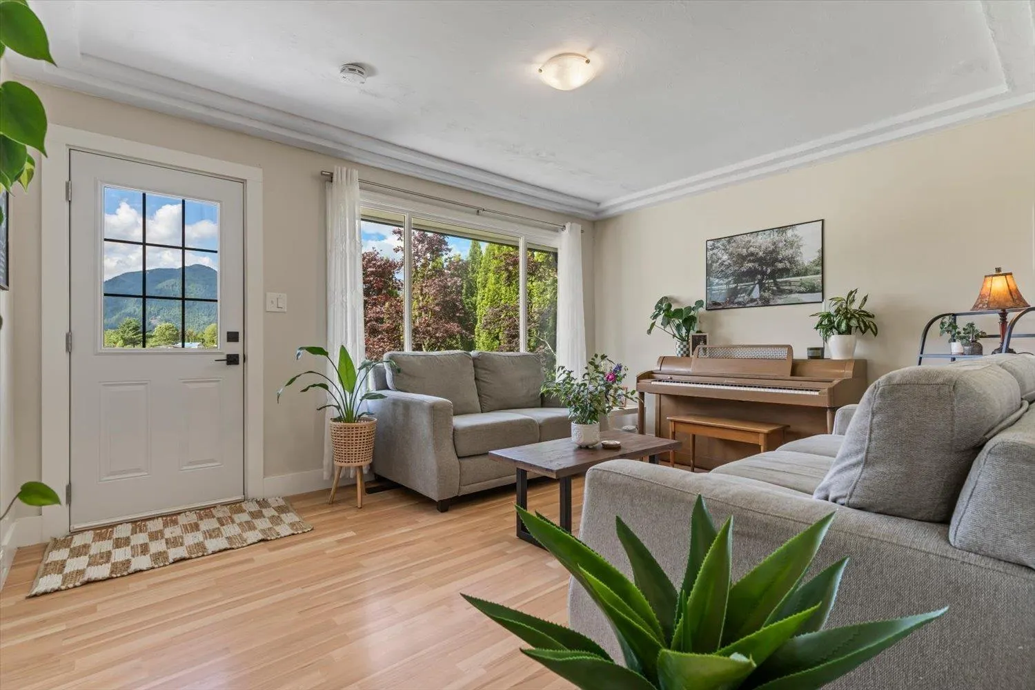 58458 MCKAY ROAD|Laidlaw