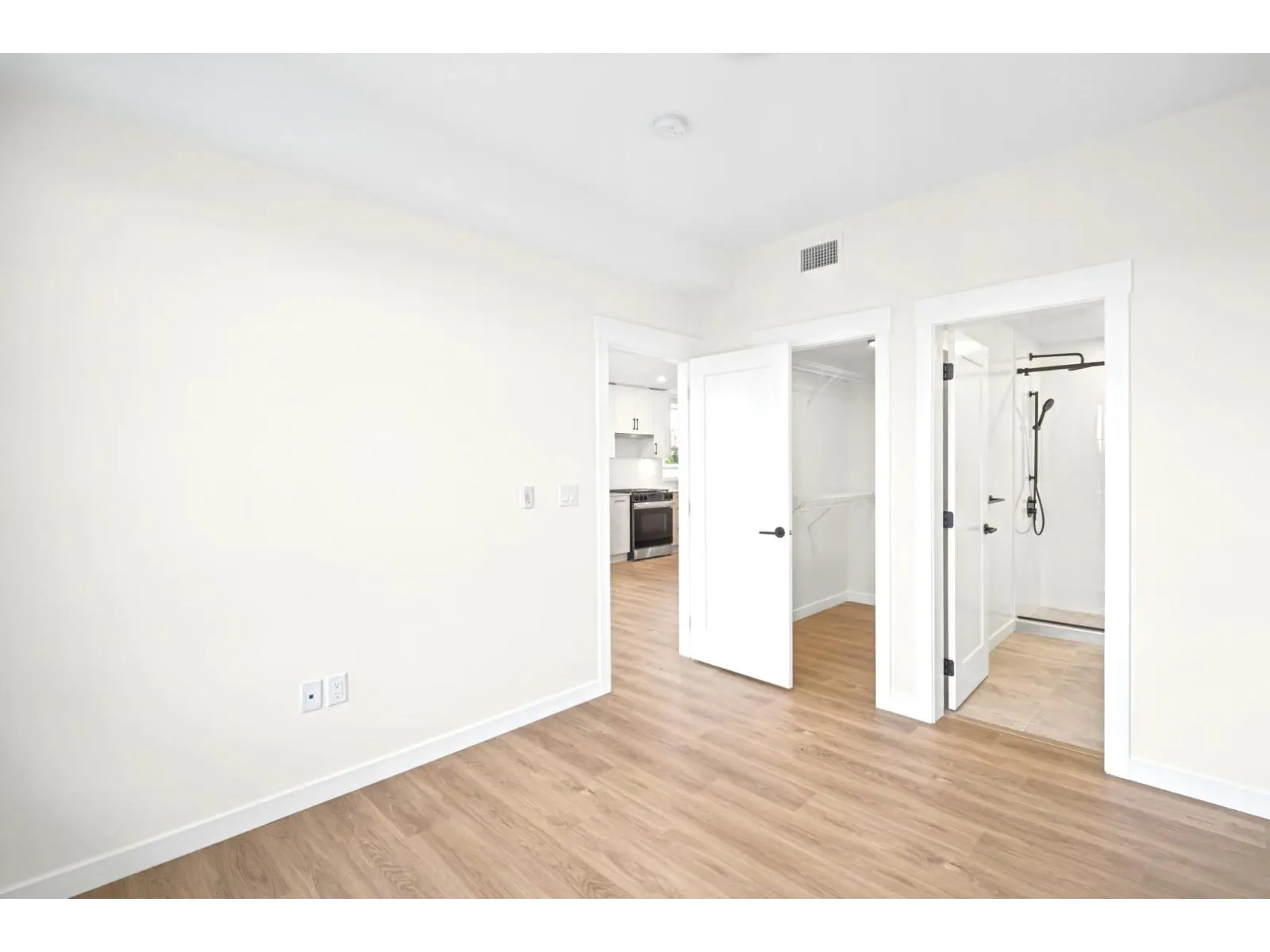 609 27218 ALDERGROVE TOWN CENTRE DRIVE