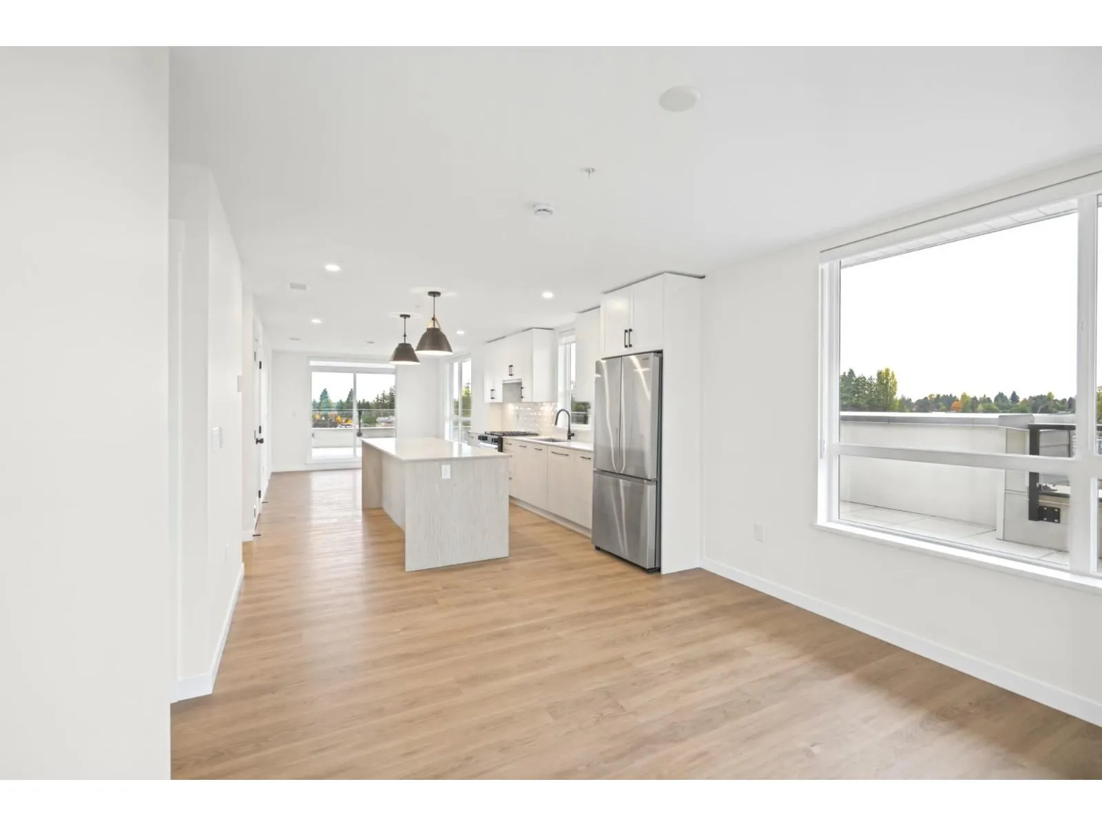 609 27218 ALDERGROVE TOWN CENTRE DRIVE