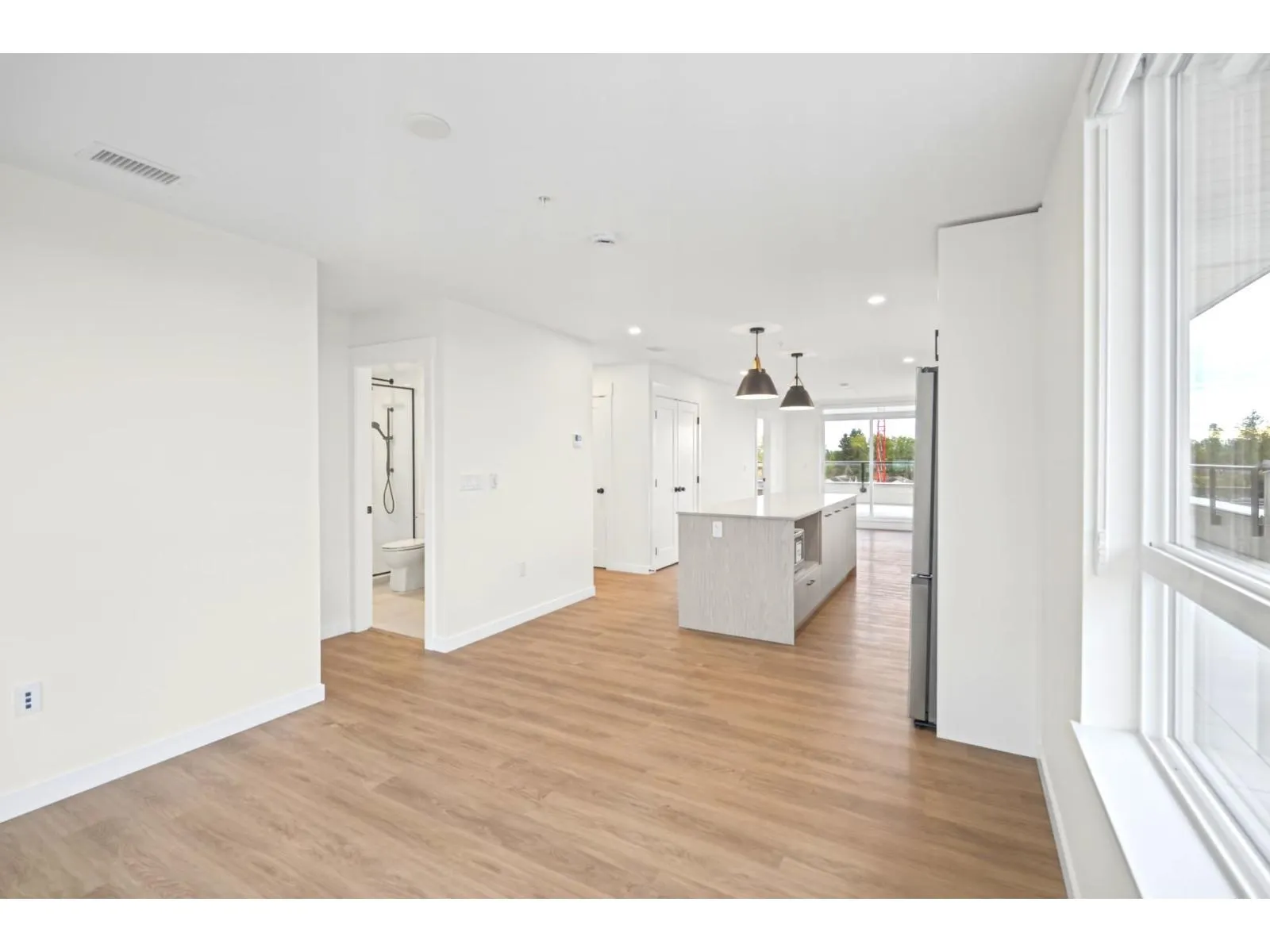 609 27218 ALDERGROVE TOWN CENTRE DRIVE