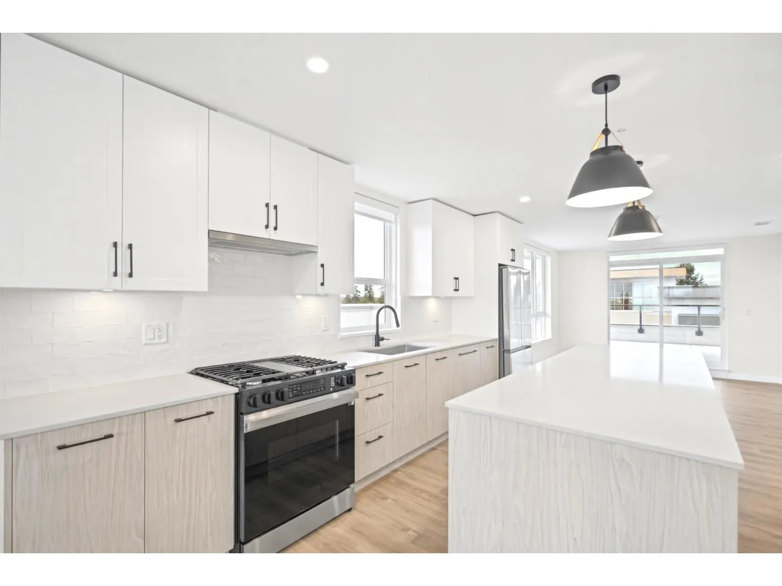 609 27218 ALDERGROVE TOWN CENTRE DRIVE