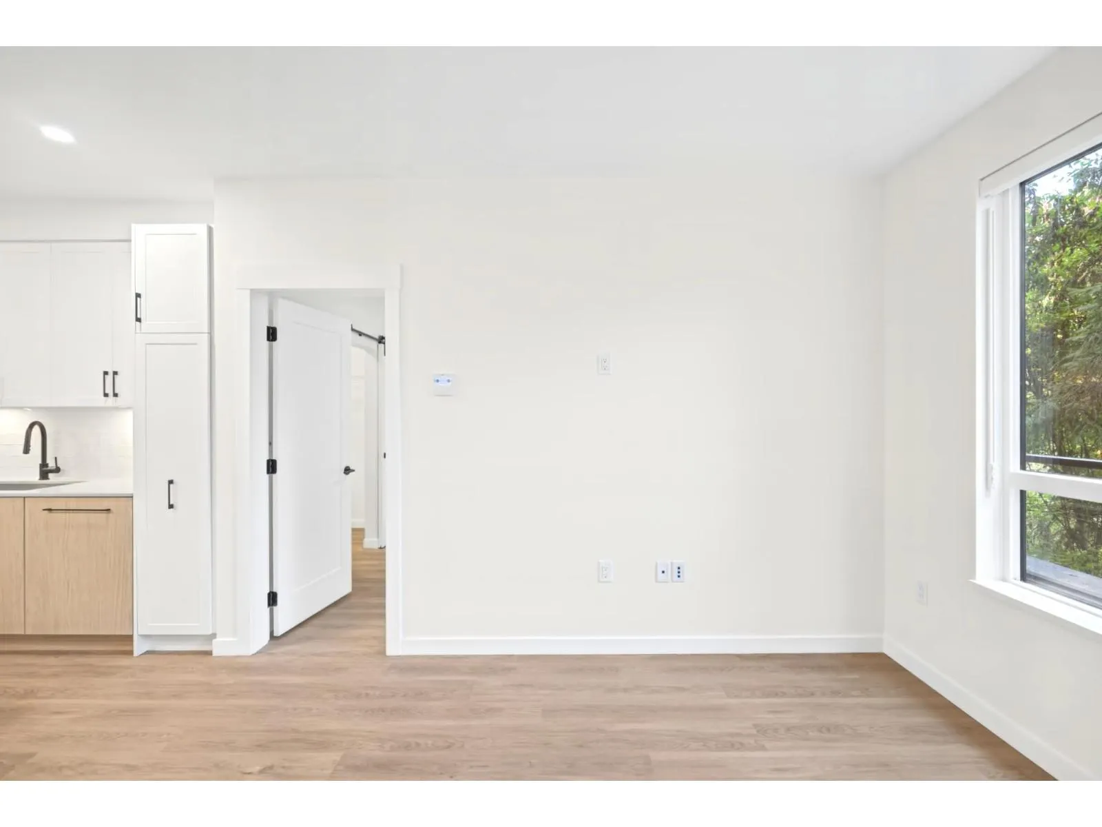 107 27249 ALDERGROVE TOWN CENTRE DRIVE