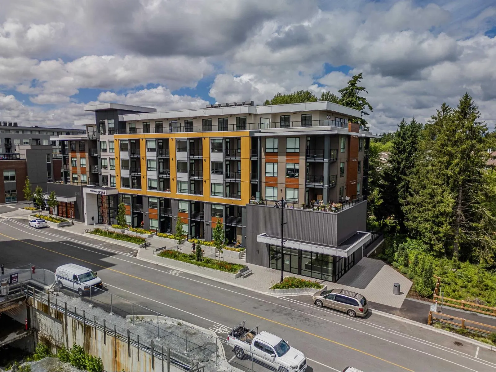 107 27249 ALDERGROVE TOWN CENTRE DRIVE