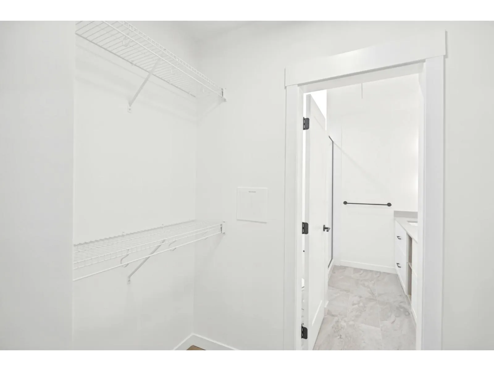 107 27249 ALDERGROVE TOWN CENTRE DRIVE