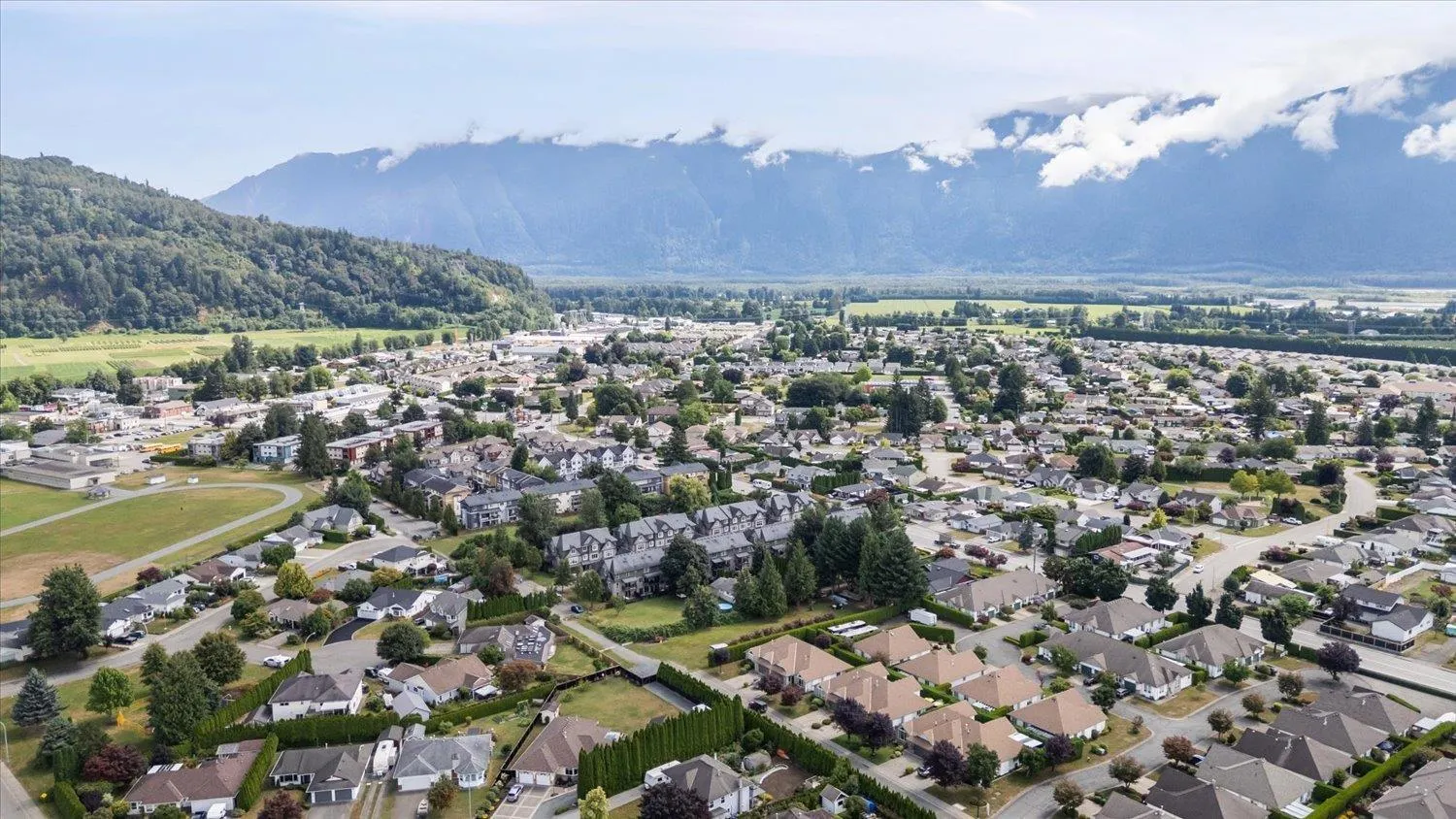 10 1609 AGASSIZ-ROSEDALE HIGHWAY NO 9 HIGHWAY|Agassiz