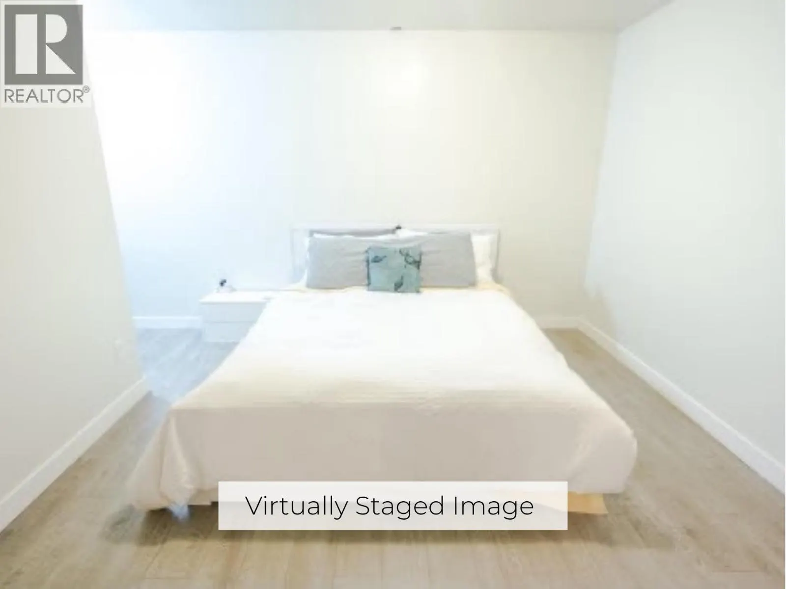 65 1930 CEDAR VILLAGE CRESCENT