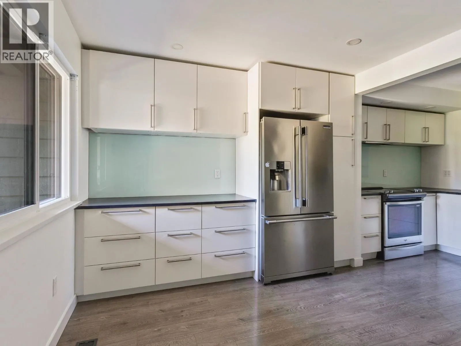 65 1930 CEDAR VILLAGE CRESCENT