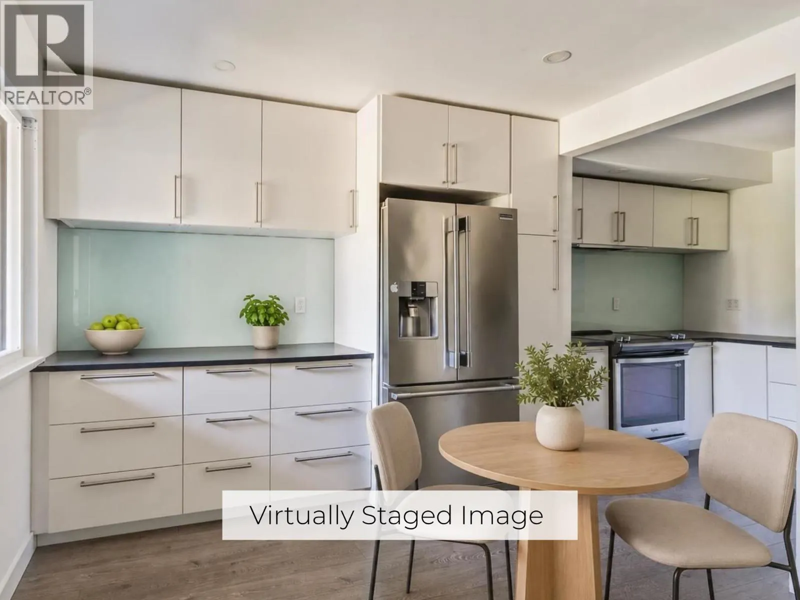 65 1930 CEDAR VILLAGE CRESCENT