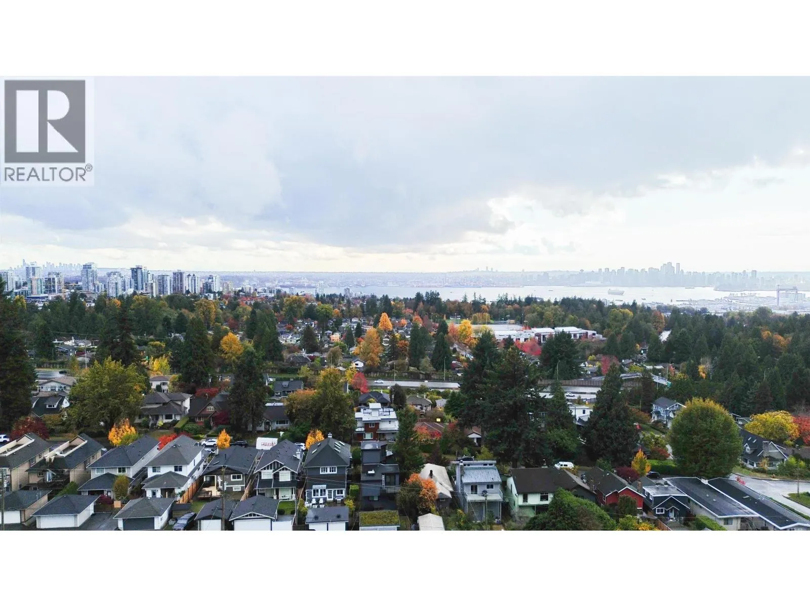 335 W 28TH STREET