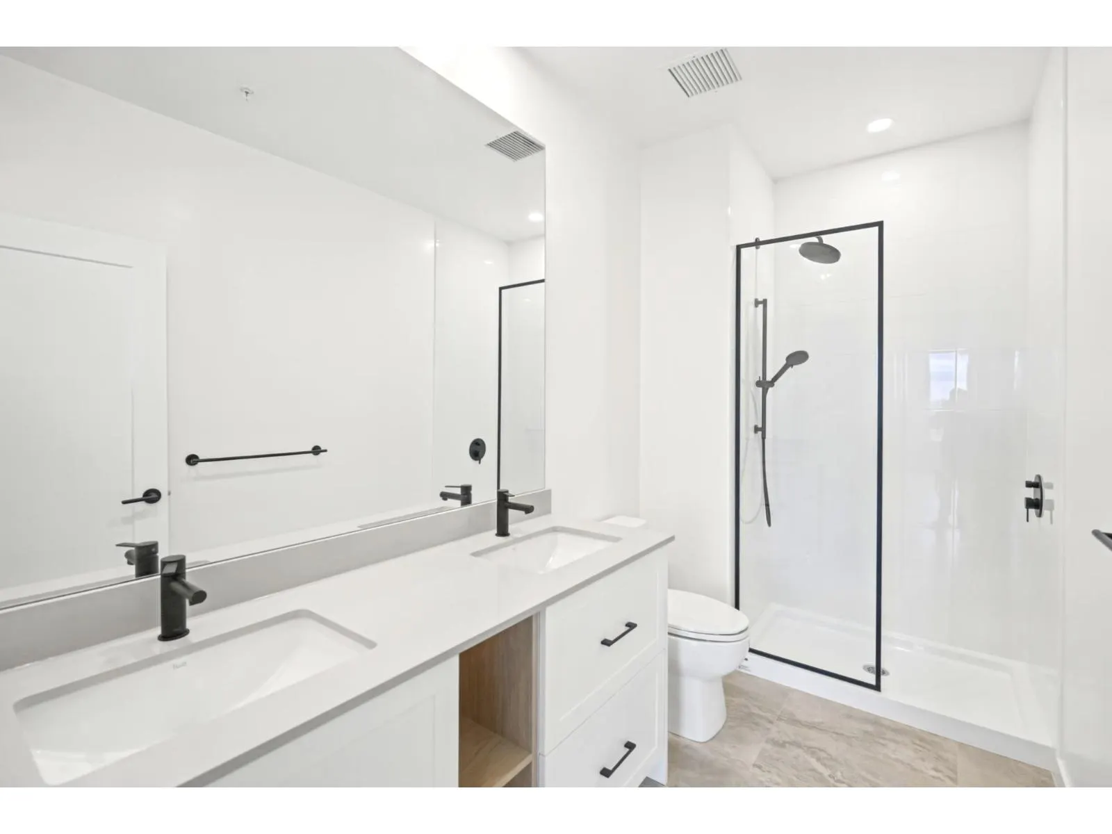 810 27254 ALDERGROVE TOWN CENTRE DRIVE