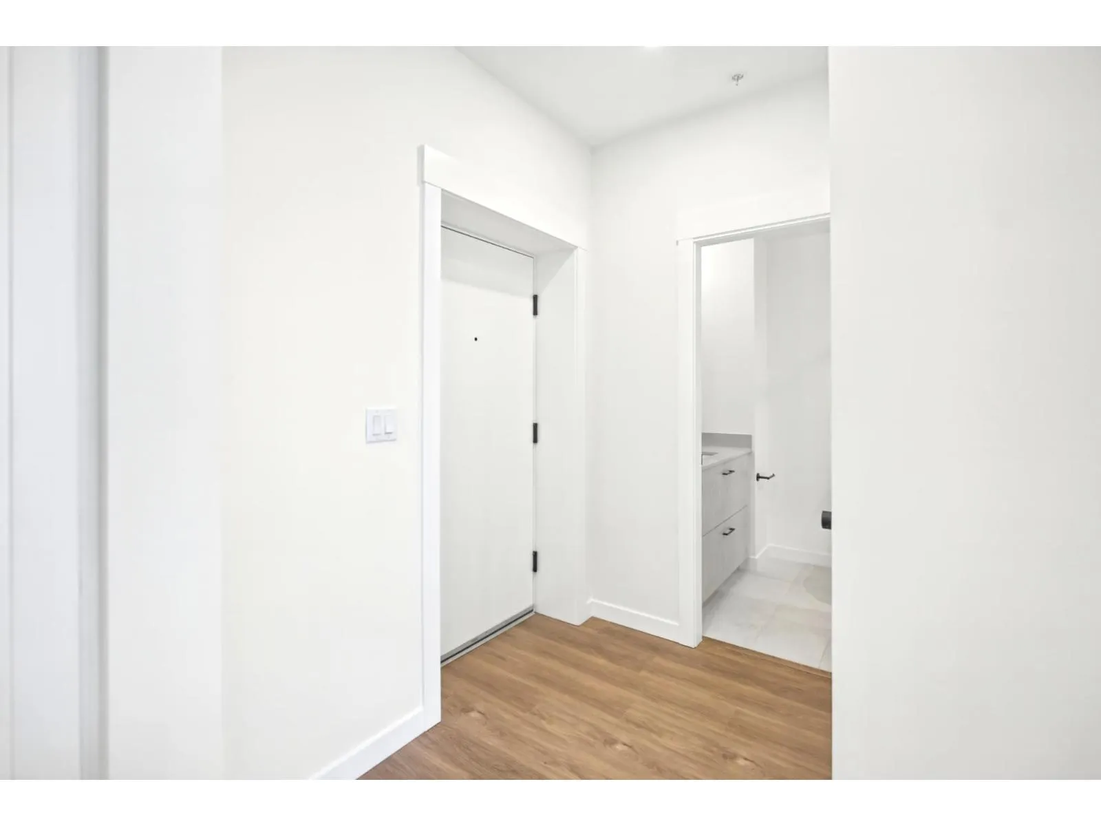 810 27254 ALDERGROVE TOWN CENTRE DRIVE