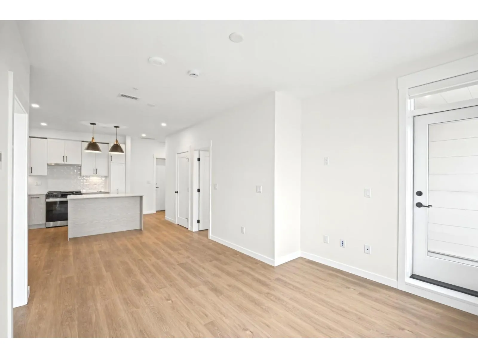 810 27254 ALDERGROVE TOWN CENTRE DRIVE