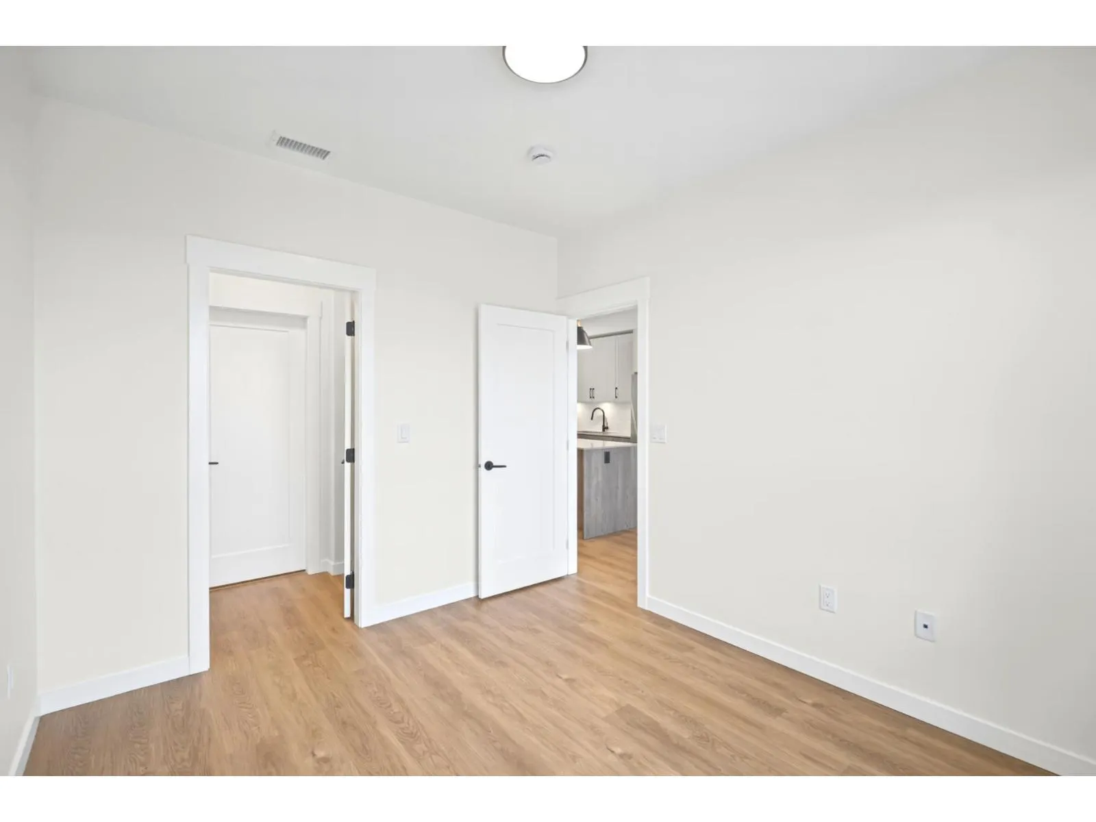 703 27254 ALDERGROVE TOWN CENTRE DRIVE