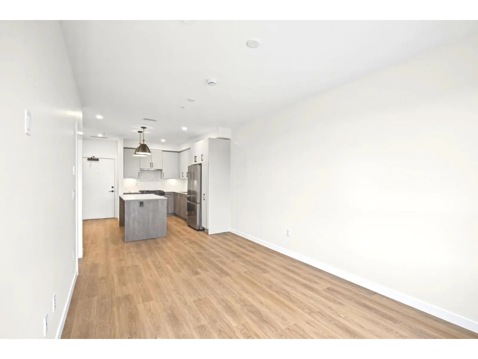 703 27254 ALDERGROVE TOWN CENTRE DRIVE