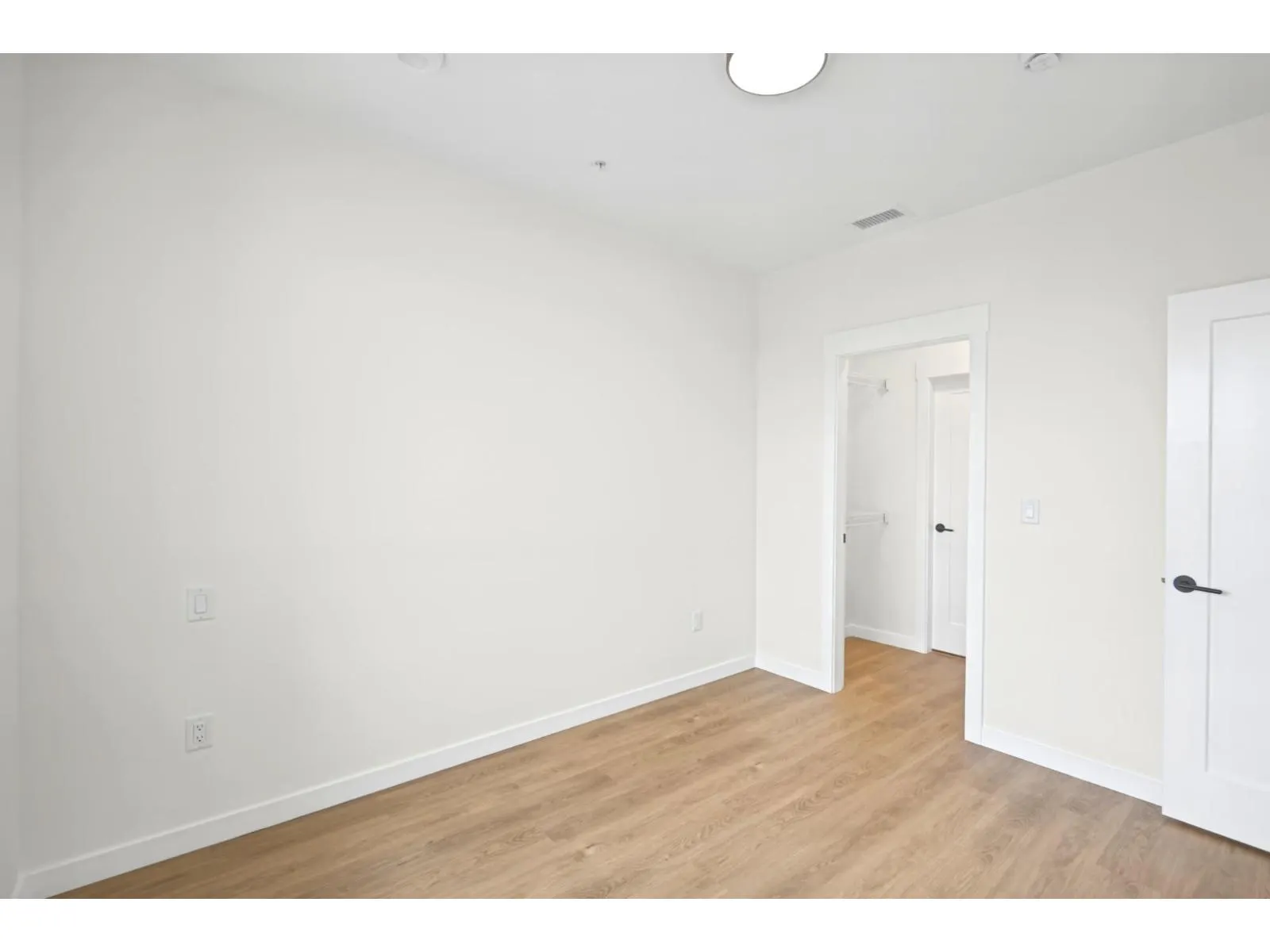 703 27254 ALDERGROVE TOWN CENTRE DRIVE