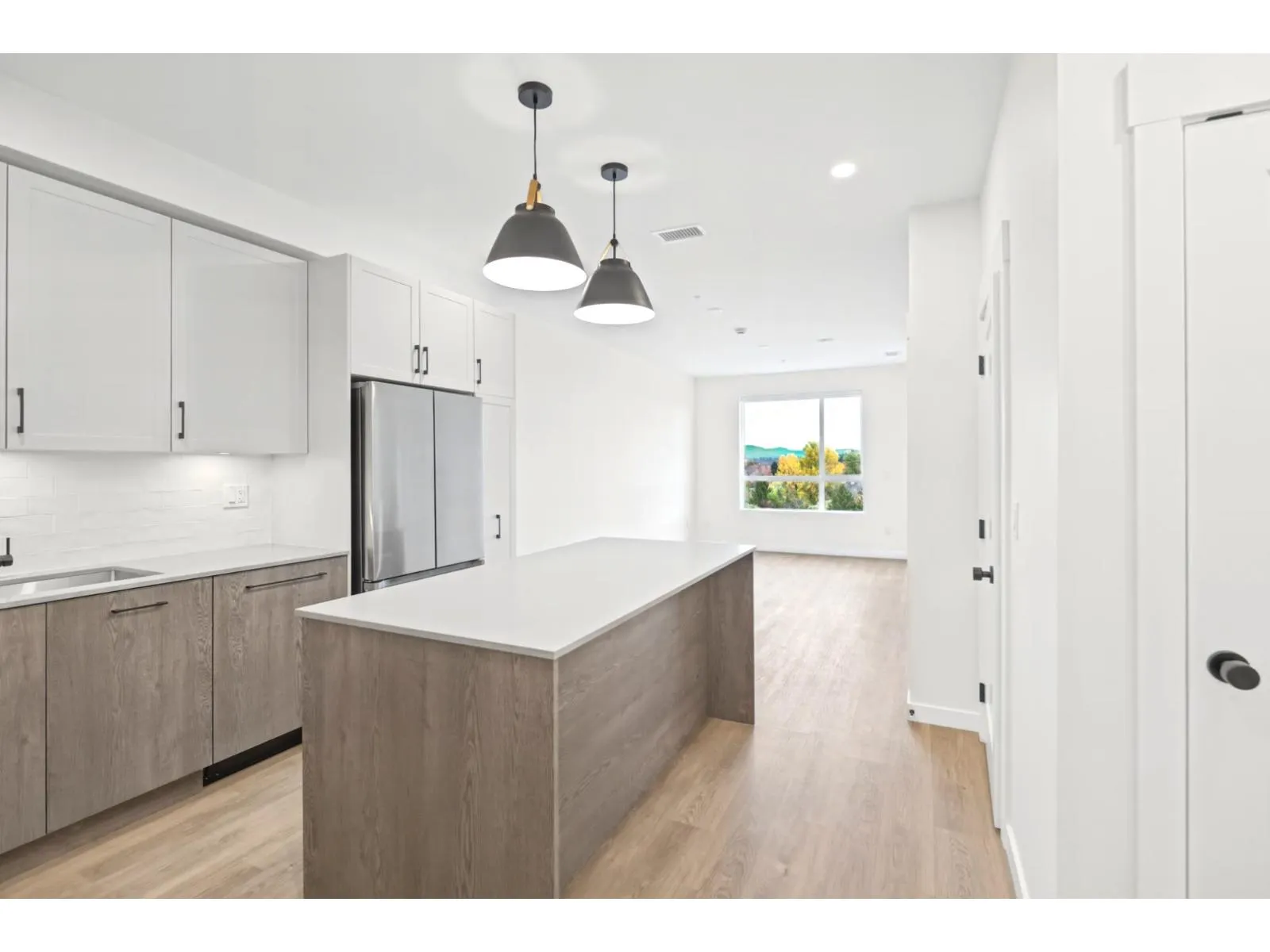 703 27254 ALDERGROVE TOWN CENTRE DRIVE
