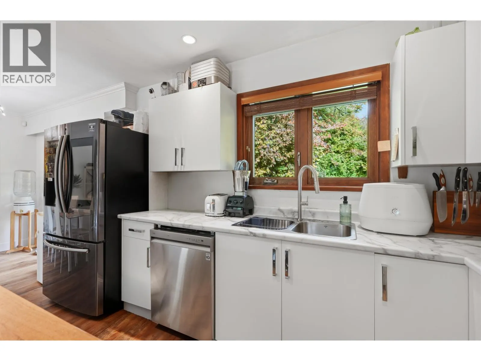 444 EVERGREEN PLACE