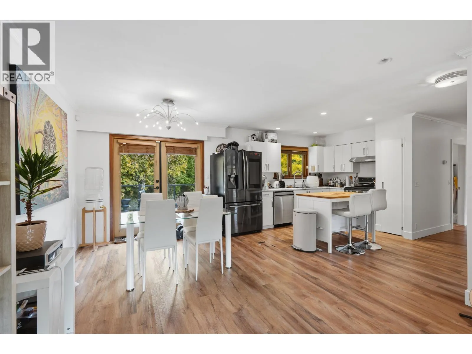 444 EVERGREEN PLACE